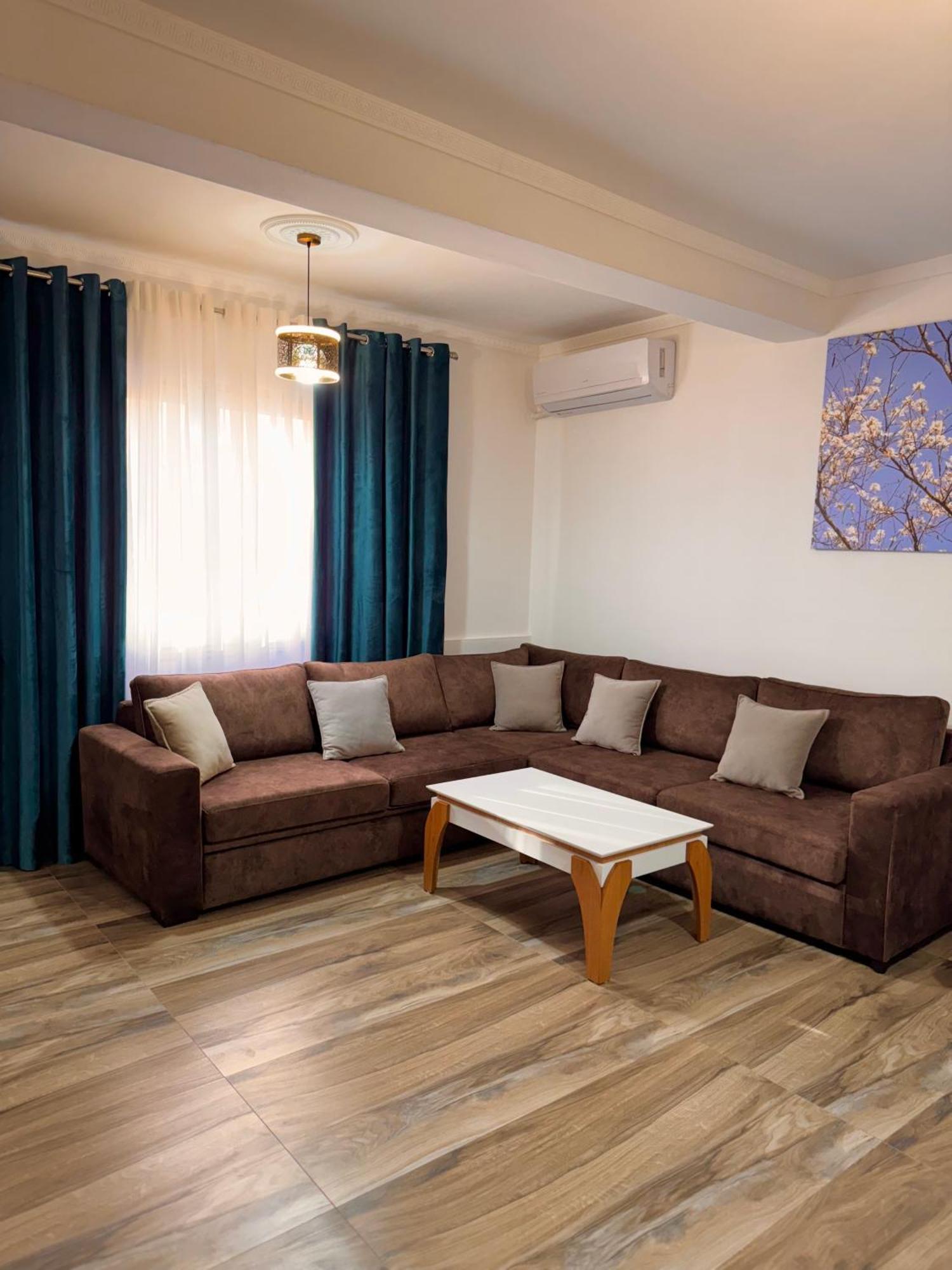 Elite Apartments Durrës Buitenkant foto